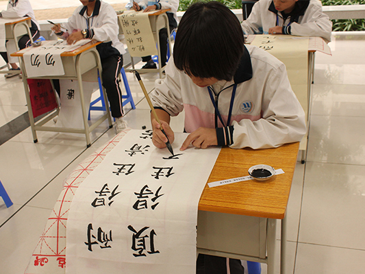 从娃娃抓起，在校园播撒“廉洁”种子