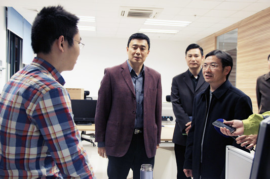 中大卡大招近200名优质生，区长很满意