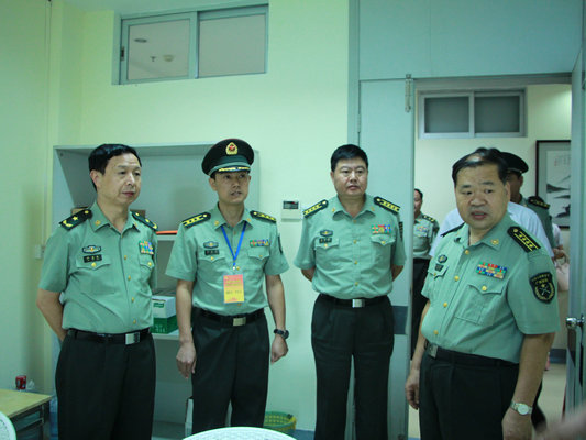 广州军区副参谋长：顺德征兵成绩喜人