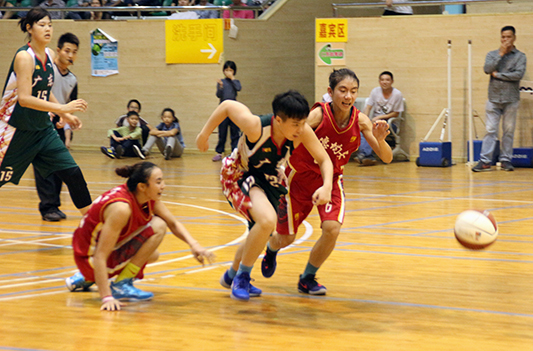 均安：三镇联盟合作，均安女篮当先锋　