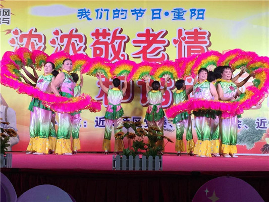 大良：妇女欢聚一堂，献上集体千人舞