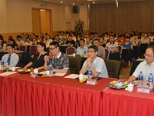 著名专家在顺德探讨消化内镜并发症防治策略