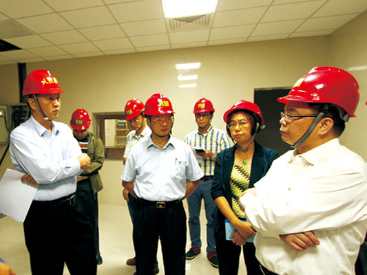 八天三探新人民医院建设工程所谓何事？