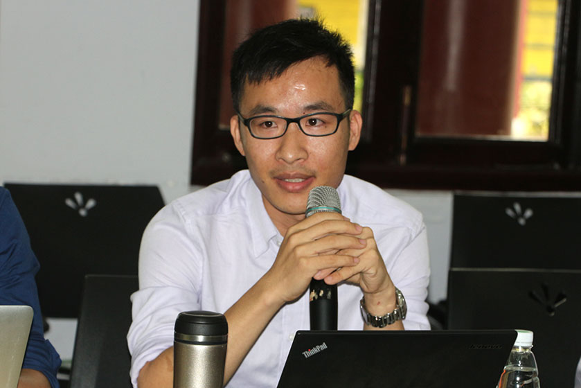 专家组代表
