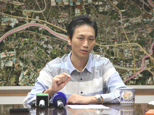 党代会实践：打造好花乡、智芯特色小镇
