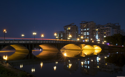 大良甲子桥夜景
