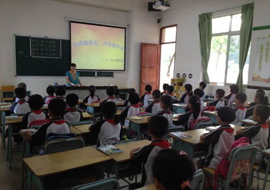 顺德伦教鸡洲锡全小学