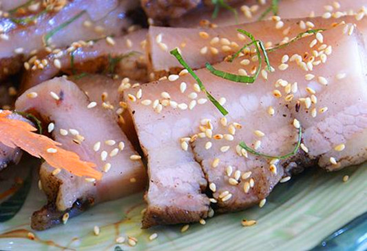 均安蒸猪为何不油腻？还用蒸的方法处理