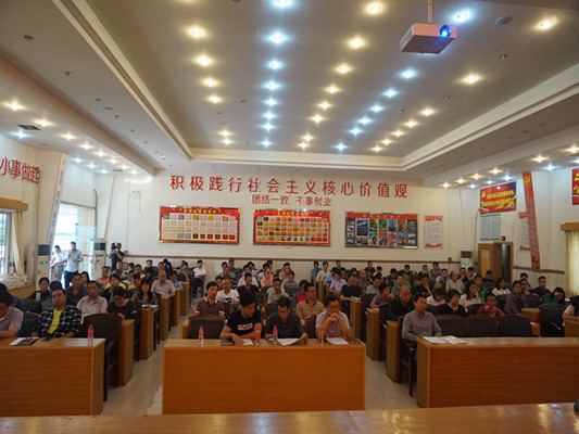 加大工作力度，确保“双达标”验收成功