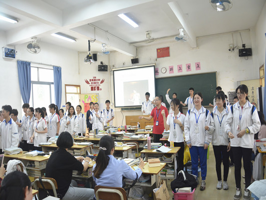 看过来！乐从中学心理健康课有特色