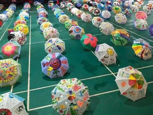 惊艳！北滘这群小学生画的伞，太美了！