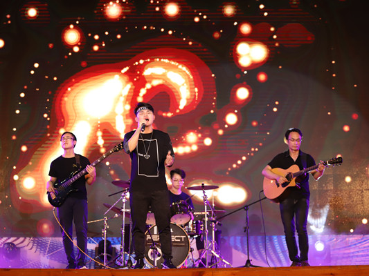 陈村：培养技能型人才，校企合作成果多
