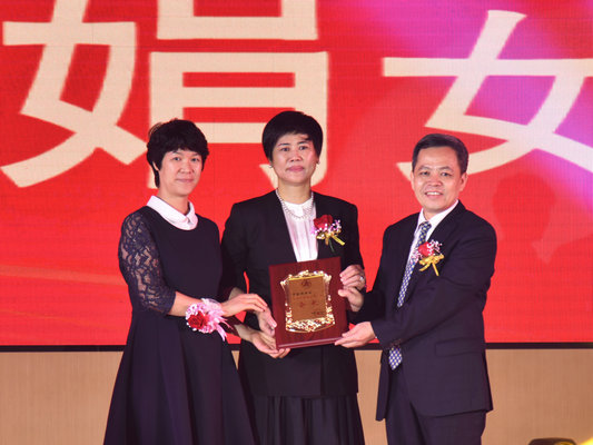 新气象！龙江总商会换届，女企业家当会长