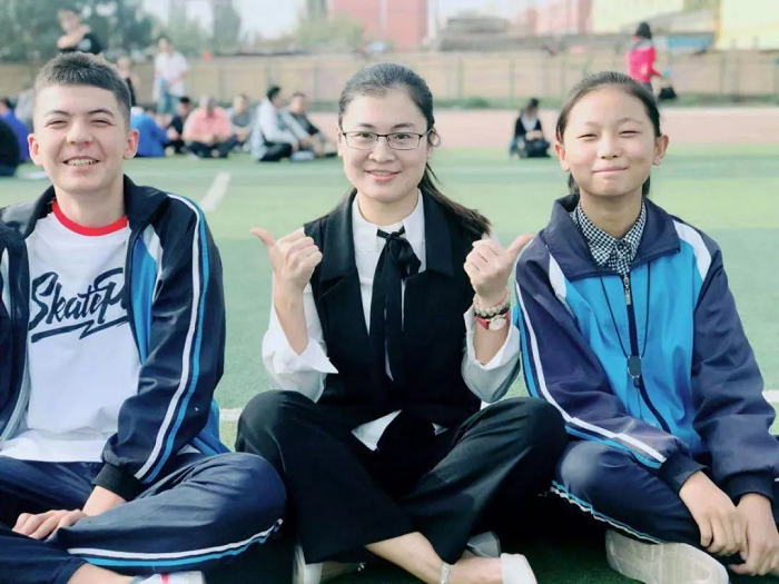 赞！这位北滘姑娘获评年度优秀支教教师
