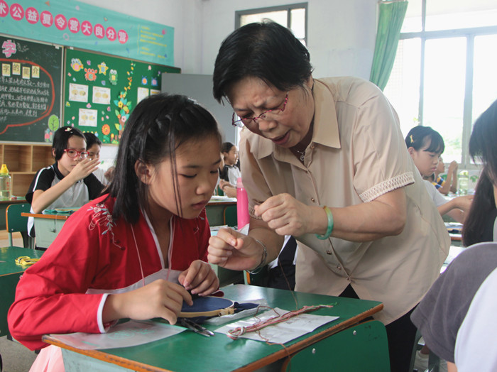 顺德文明实践：跳街舞学广绣，百名小候鸟开启文化艺术之旅