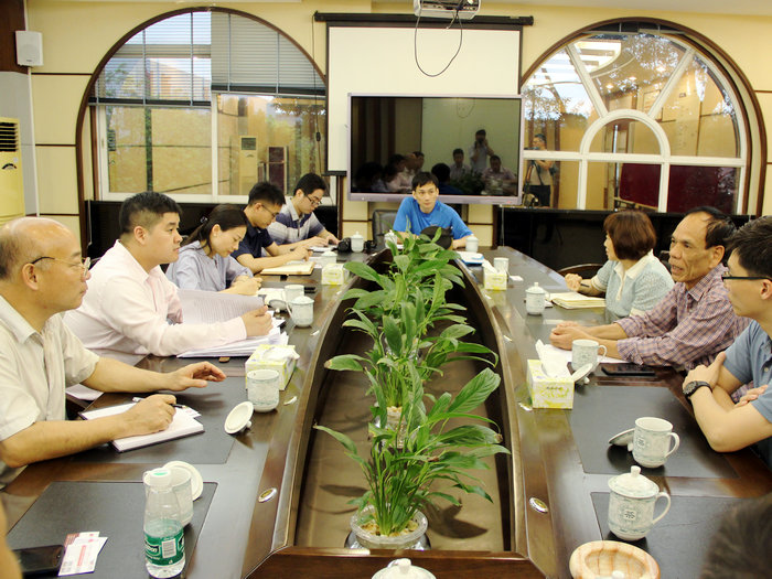 北滘退役军人梁炳棠：村改路上越扎越深