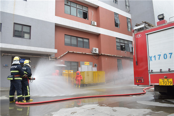 氨气泄漏员工中毒？原来是均安开展演练