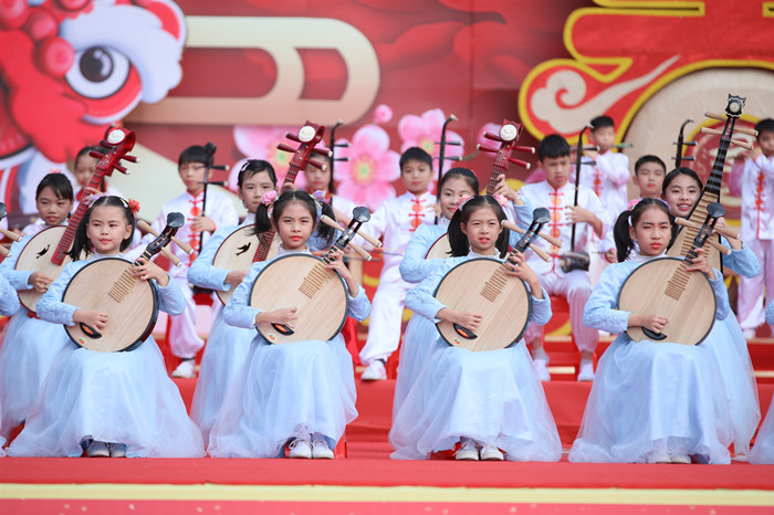 粤曲表演唱《香茶礼赞》.jpg