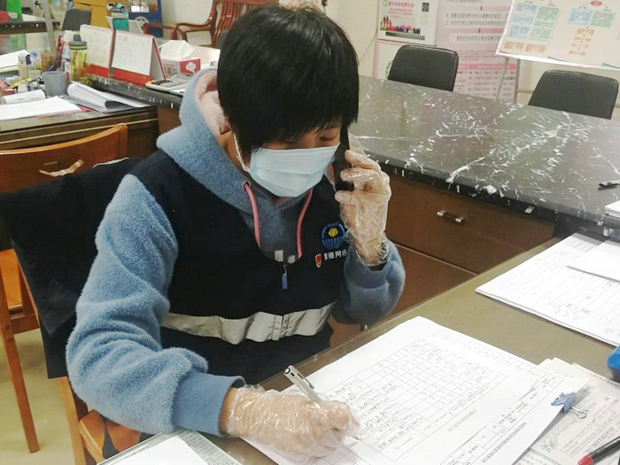 为大家、舍小家！疫情当前，网格员执着坚守