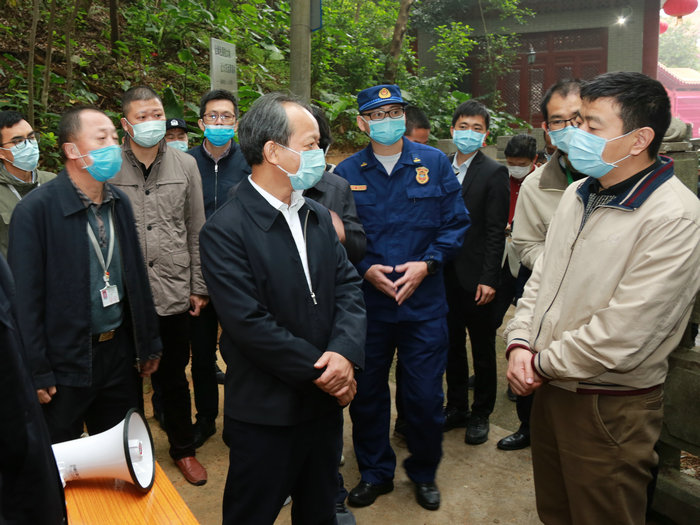 郭文海到龙江检查节前安全生产、森林防火等工作
