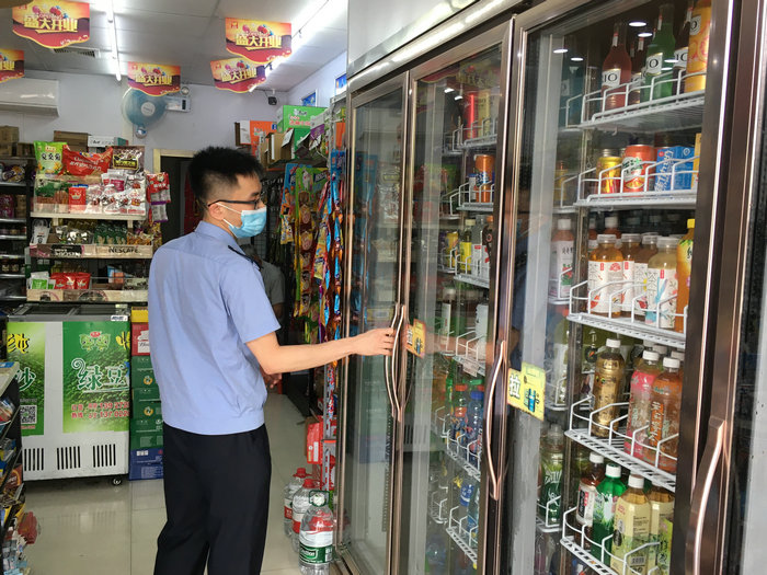 龙江：加强监管，确保校园边食品的安全