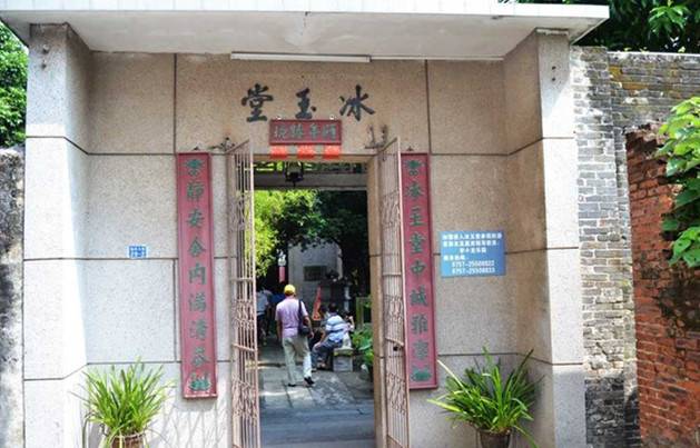 为什么顺德妈姐都选择到新加坡打工？真相并不简单……