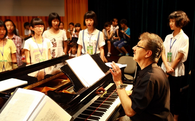 让合唱走进世界