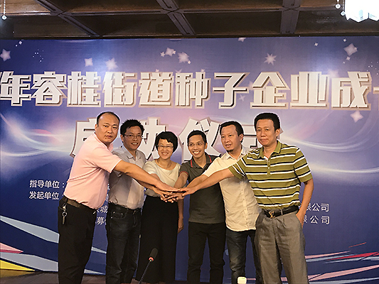 15-1F920001R80-L.jpg