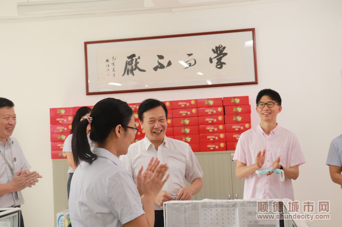 图1.jpg