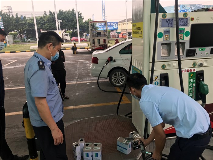 乐从全覆盖抽查，确保加油站全部合格！