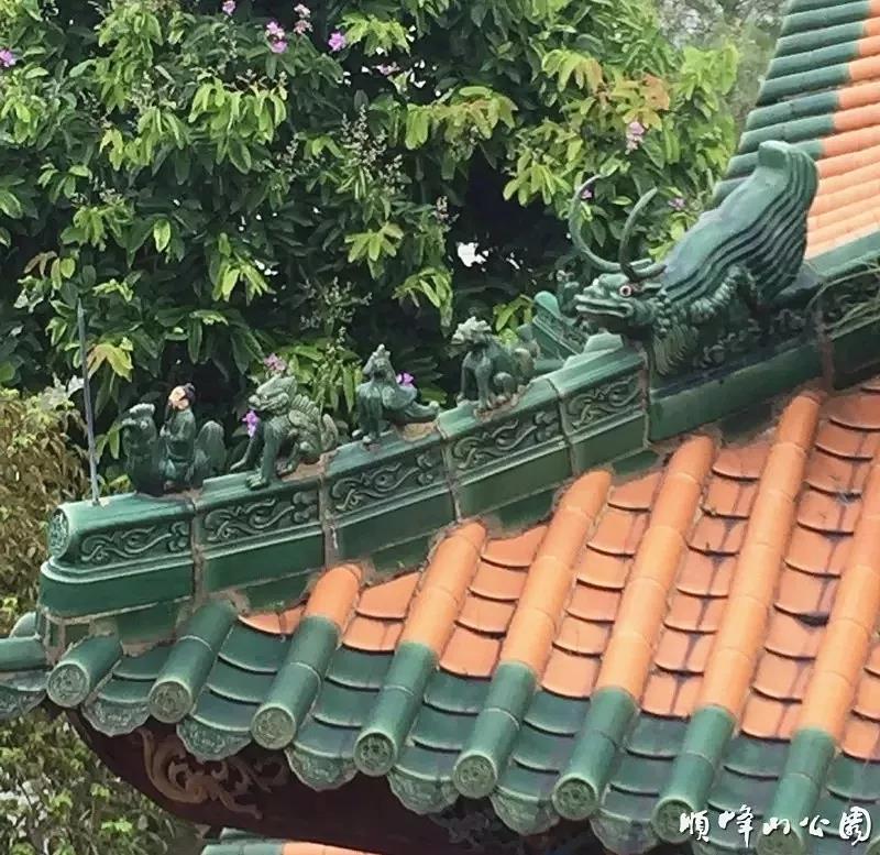 青龙阁屋顶的小精灵，原来叫脊兽，还能.......