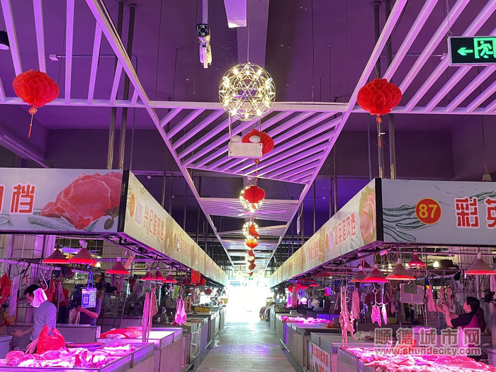 天花板及灯饰。.jpg