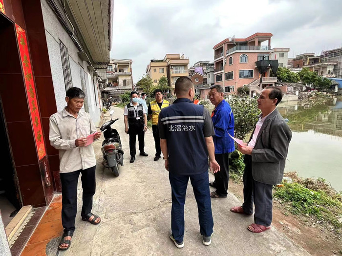 北滘：清岸执法再升级，拆除6处涉水违建