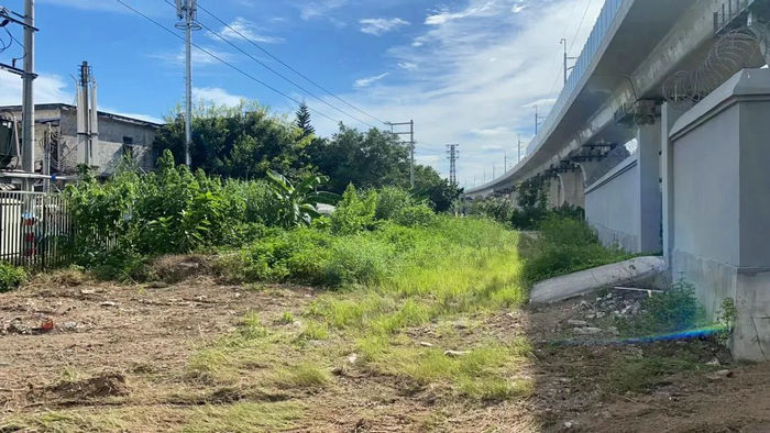 弼教村花香市集改造前.jpg