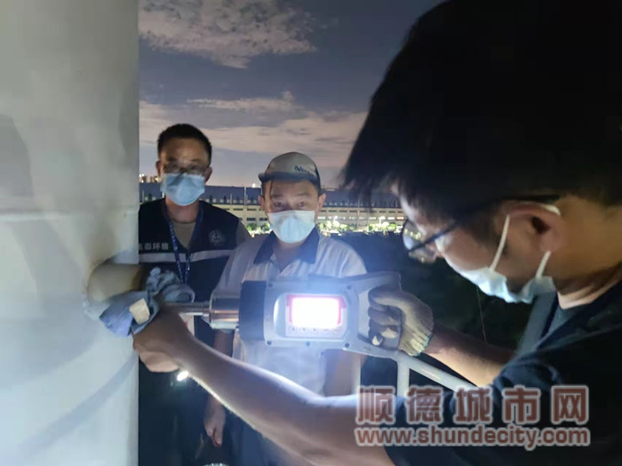 2022年6月23日执法人员与投诉者进行体验式执法活动2_副本.jpg