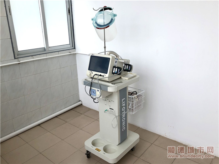 超声水刀仪器。.jpg
