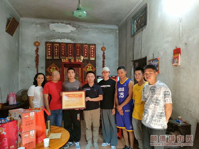 微信图片_20221010103427_副本.jpg