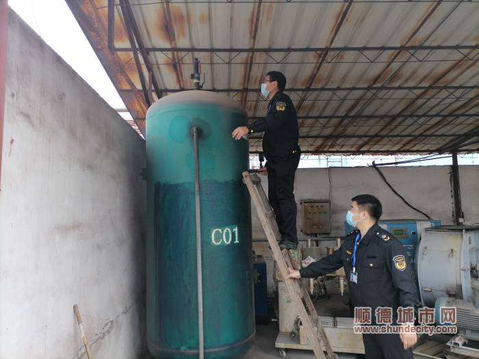 检查特种设备安全.jpg