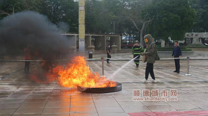 13f24b844f51d1e89fe3f0d3009943d_副本.jpg
