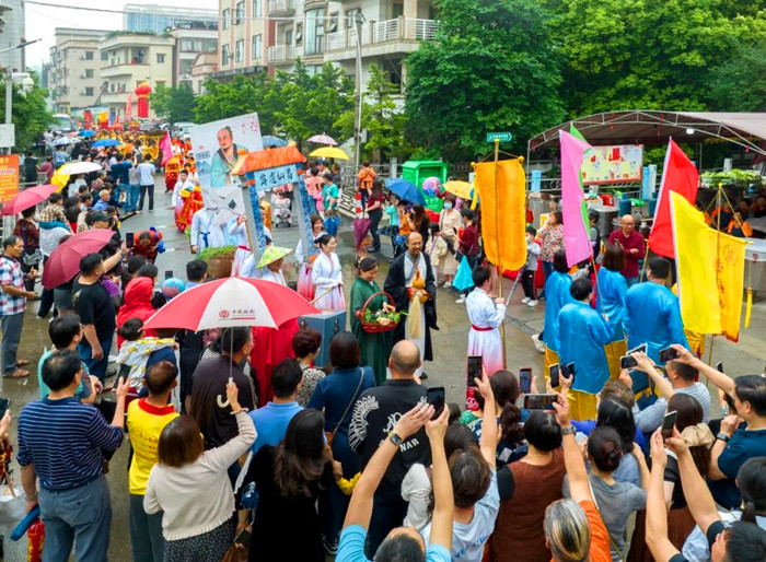 巡游盛况。（乐从镇宣传文体旅游办公室供图）.jpg