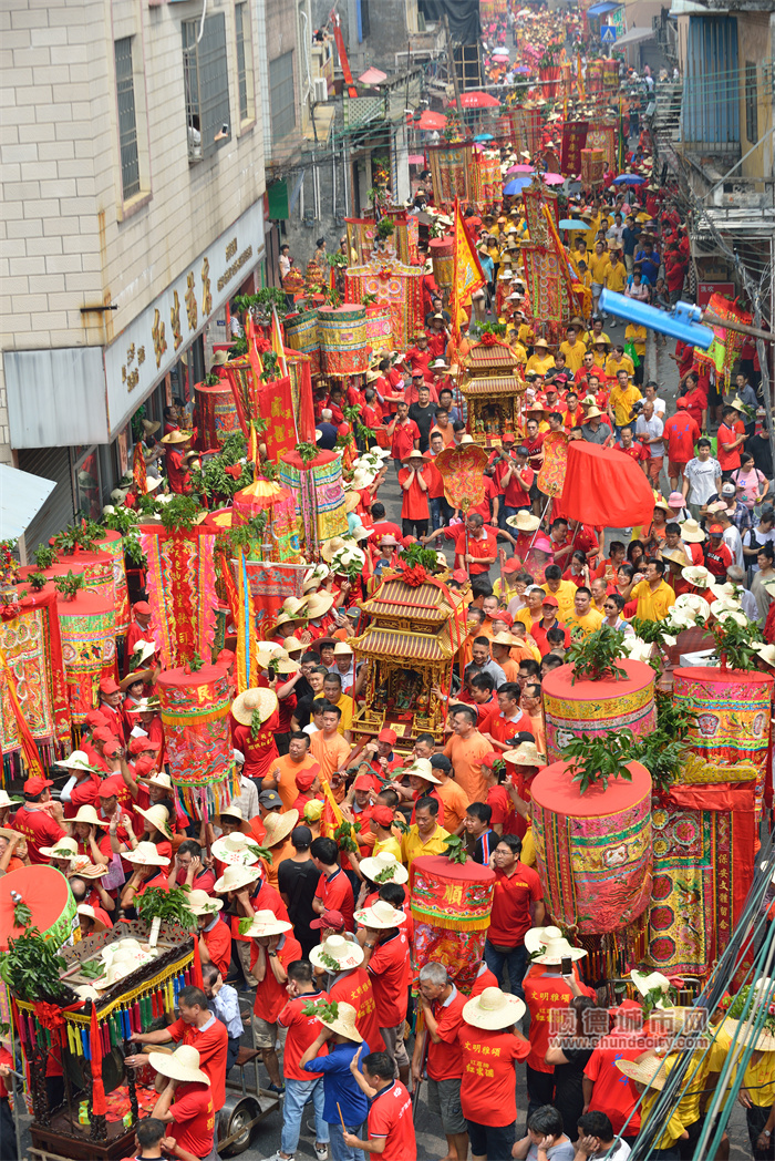均安关帝候王出游盛大场面（历史图片）.jpg