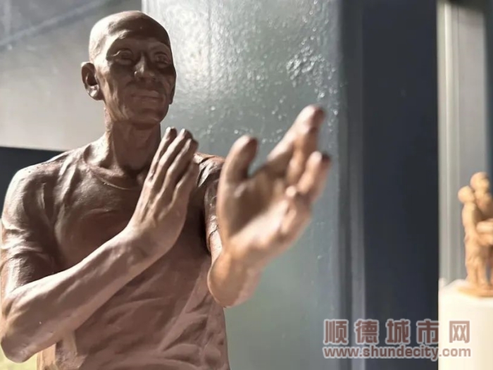 微信图片_20231005234904_副本.jpg