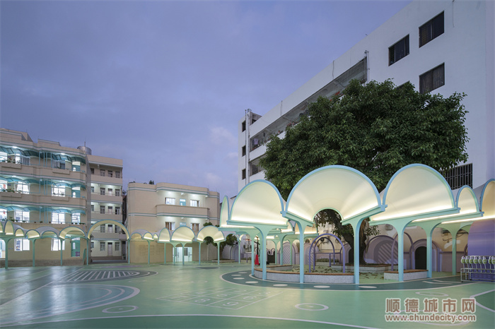 城区中心小学锦屏校区篮球场-改造后2.jpg