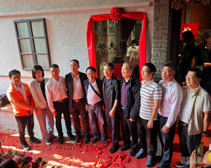 微信图片_20231127214357_副本.jpg