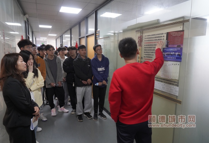 微信图片_20240203175424_副本.jpg