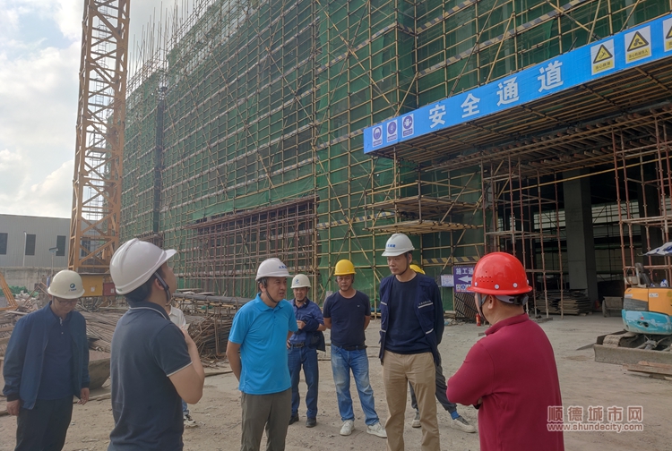 在建工地安全生产及扬尘防治检查图片.jpg