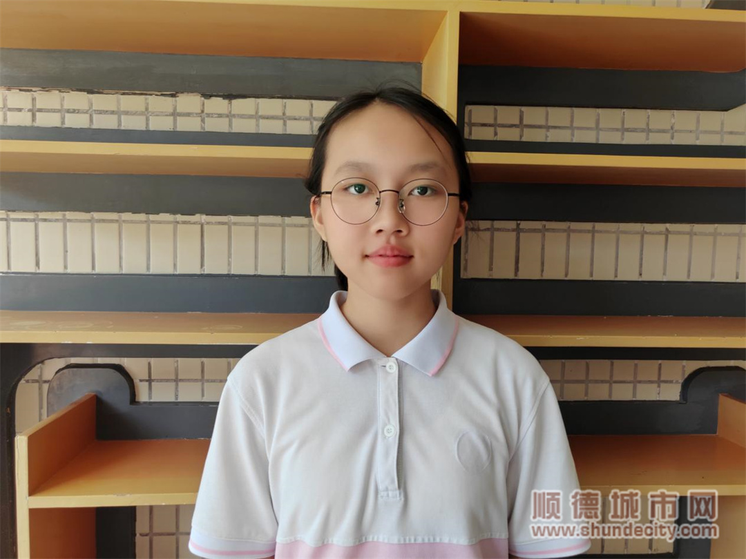 杨明乐.jpg
