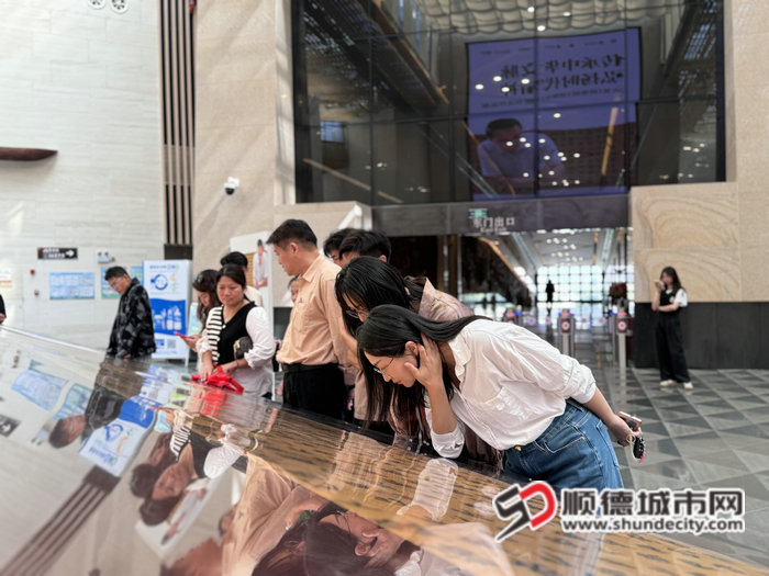 微信图片_20241107204413_副本.jpg