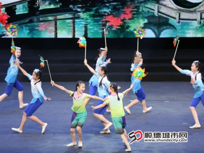 微信图片_2024112515352_副本.jpg