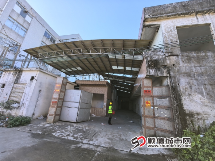 即将拆除的厂房_副本.jpg